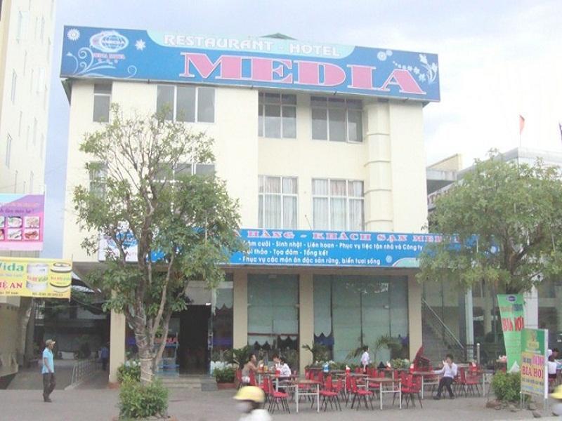 Media Hotel Vinh Exterior foto